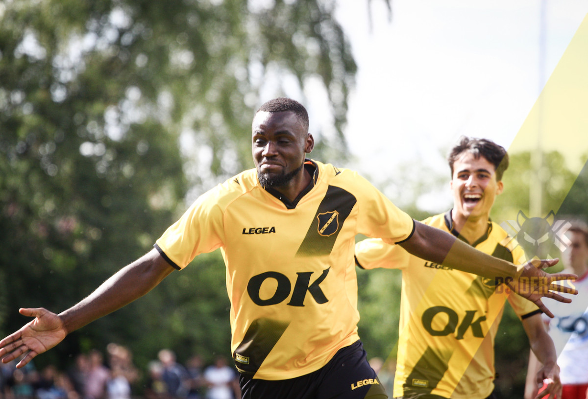 nac kortrijk [2 1] [76 van 92]